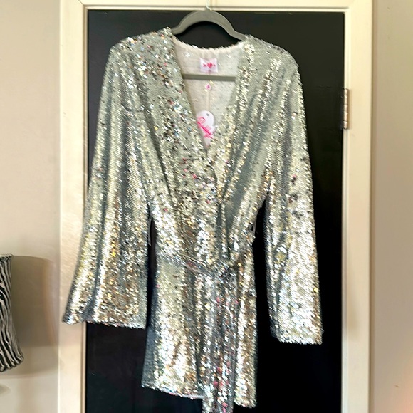 Buddy Love Dresses & Skirts - NWT Buddy Love Silver sequin wrap dress